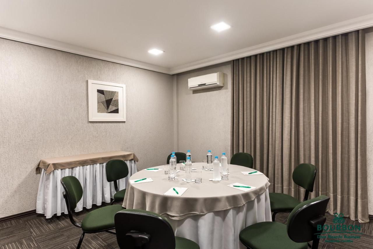 São José dos Pinhais Bourbon Dom Ricardo Aeroporto Curitiba Business Hotel מראה חיצוני תמונה