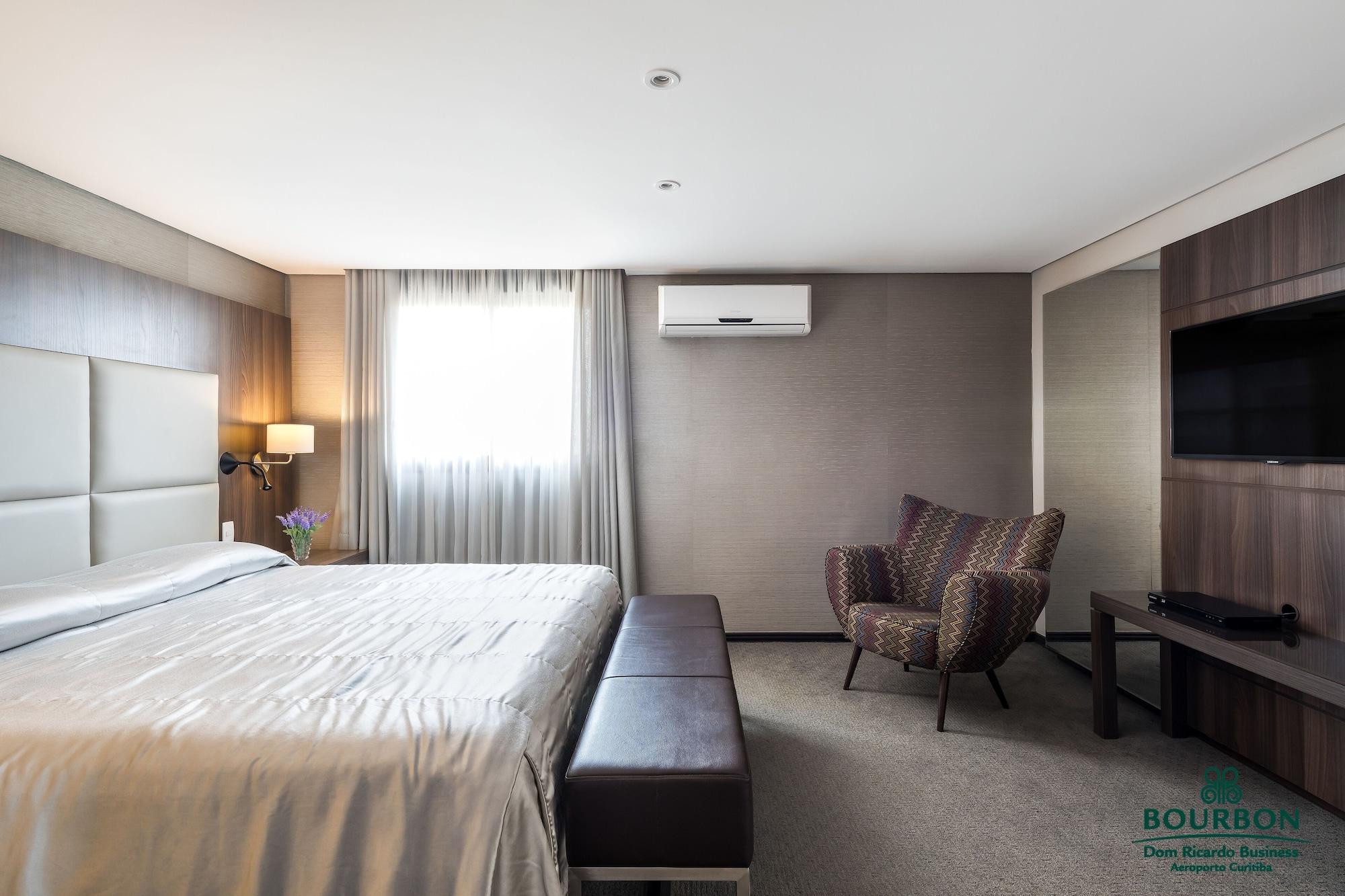 São José dos Pinhais Bourbon Dom Ricardo Aeroporto Curitiba Business Hotel מראה חיצוני תמונה